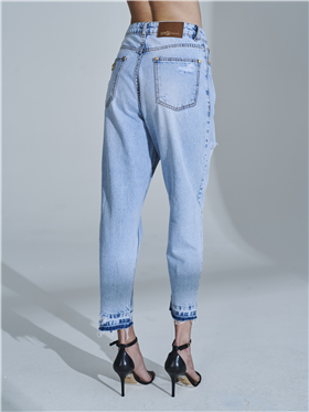 Cala Feminina Jeans - Cintura Alta e Perna Afunilada