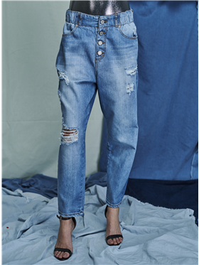 Calça Feminina Jeans - Cintura Alta - Perna Afunilada