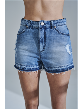 Shorts Feminino Jeans Cintura Alta, Quadril e Perna Justos