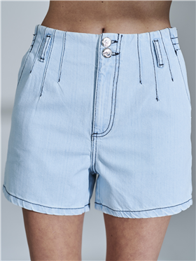 Shorts Feminino Jeans Cintura Alta- Quadril e Perna Justos